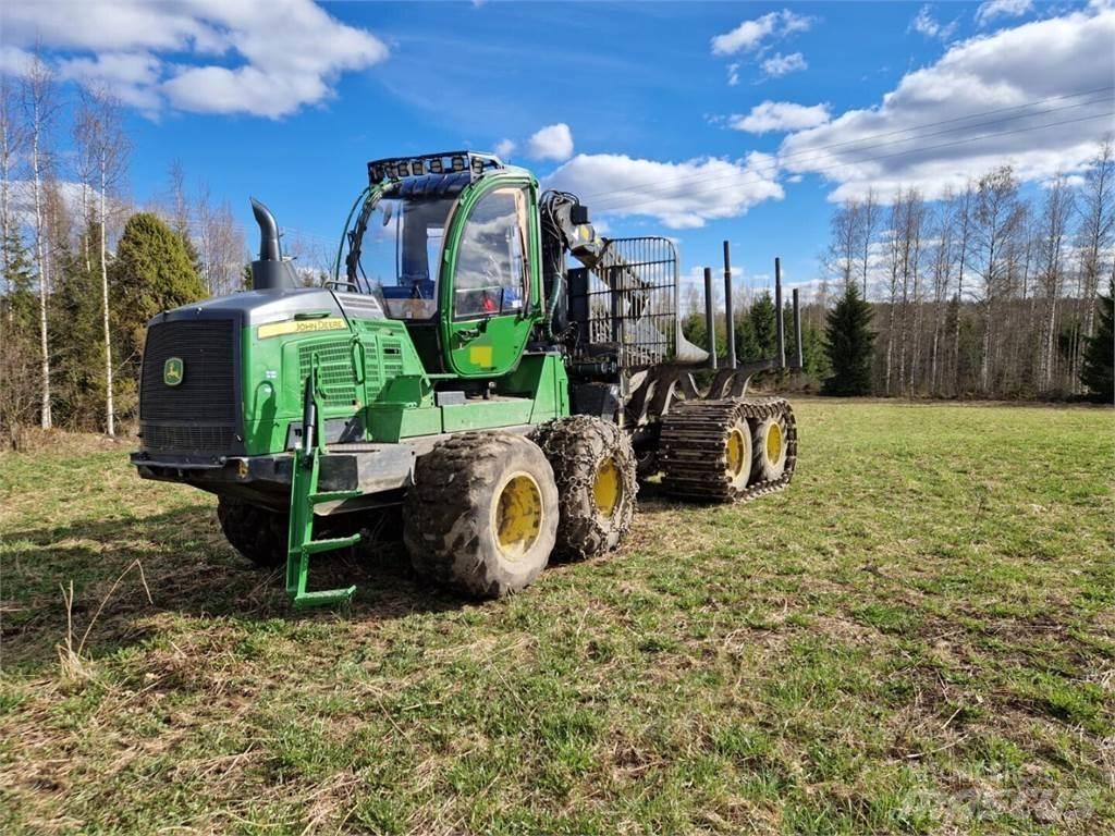 John Deere 1110G Uitrijwagens