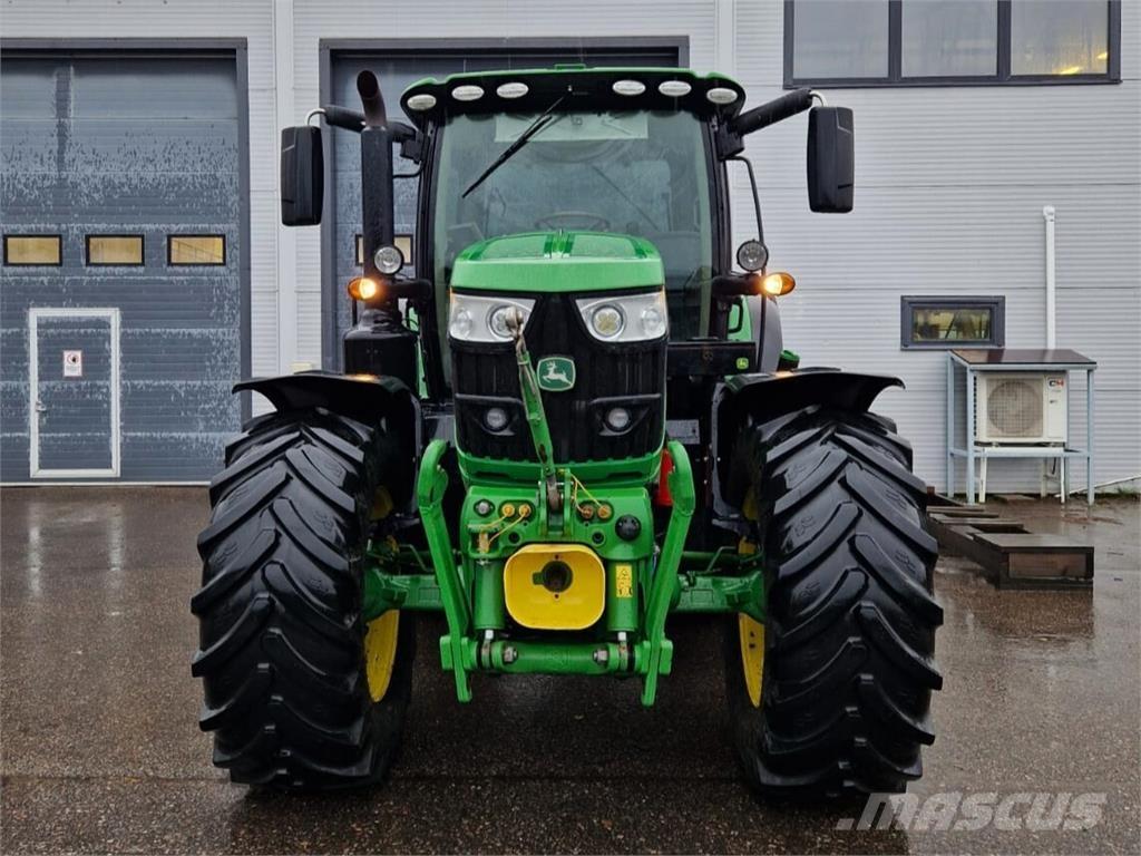 John Deere 6155 R Tractoren