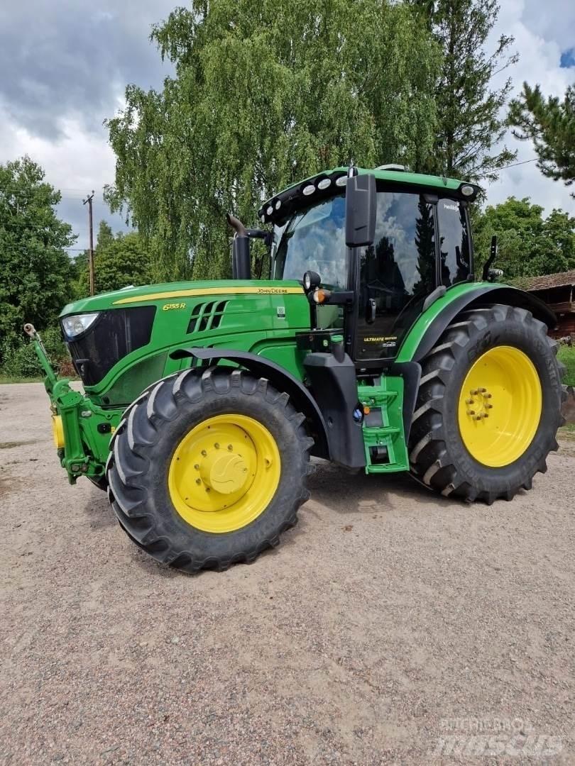 John Deere 6155R Tractoren