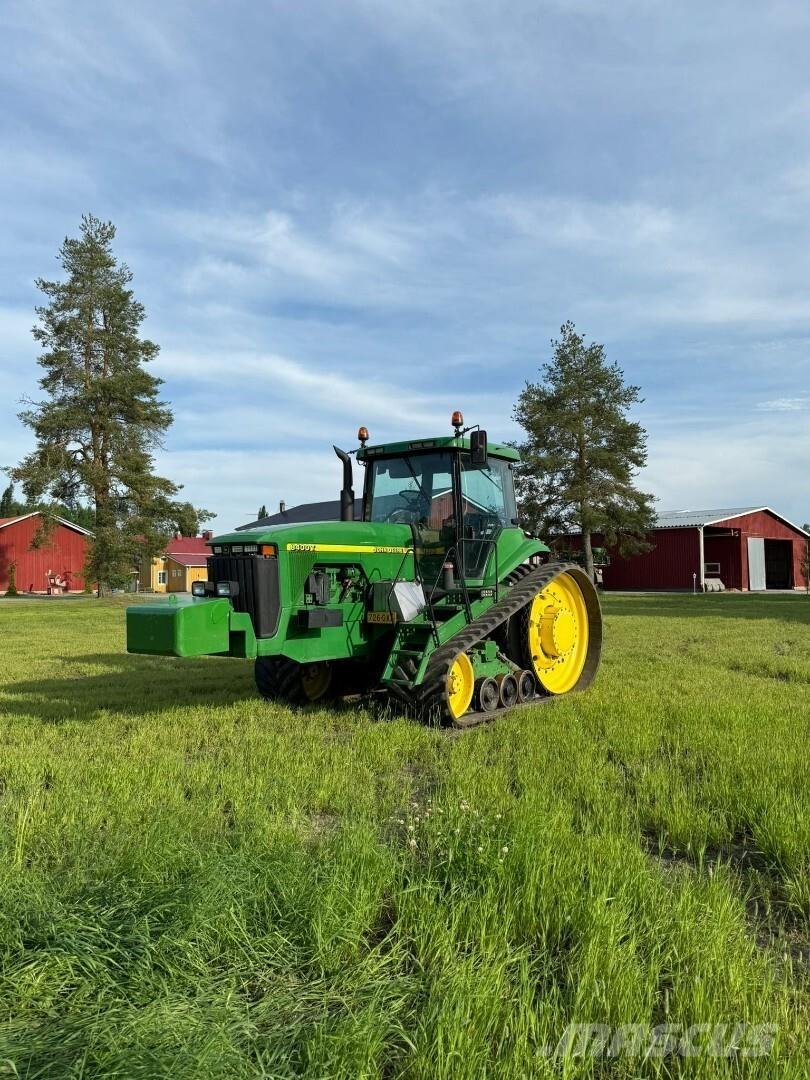 John Deere 8400T Tractoren