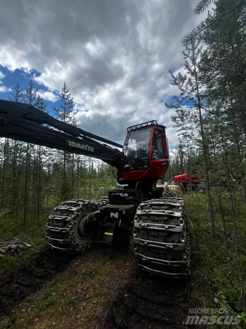 Komatsu 901 XC Harvesters