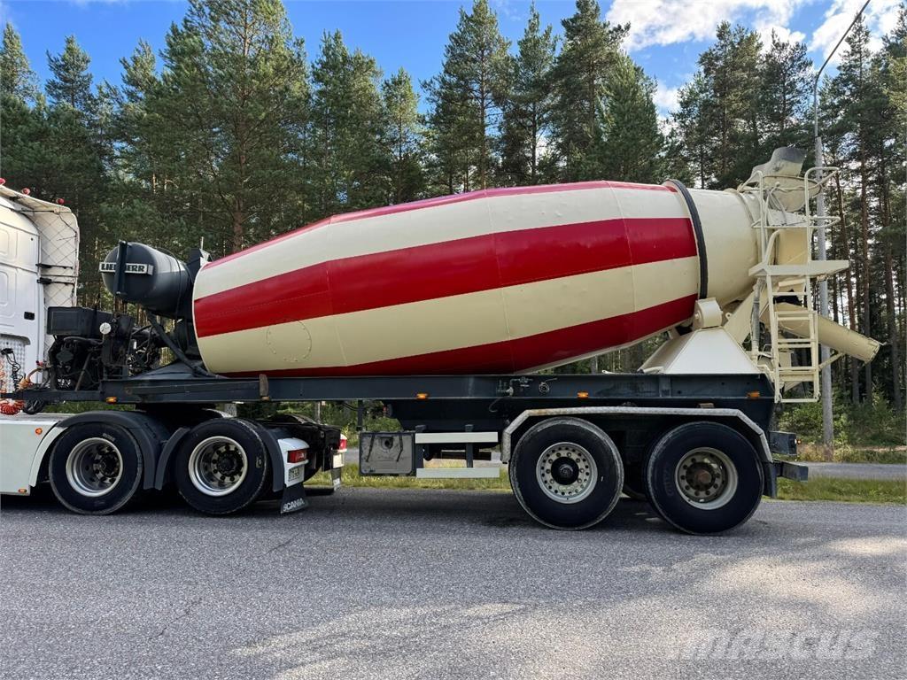 Liebherr 12m3 Betonmixers en pompen