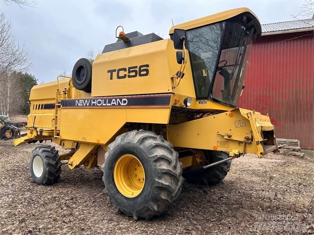 New Holland TC56 Maaidorsmachines