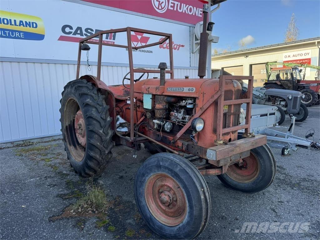 Nuffield 460 Tractoren