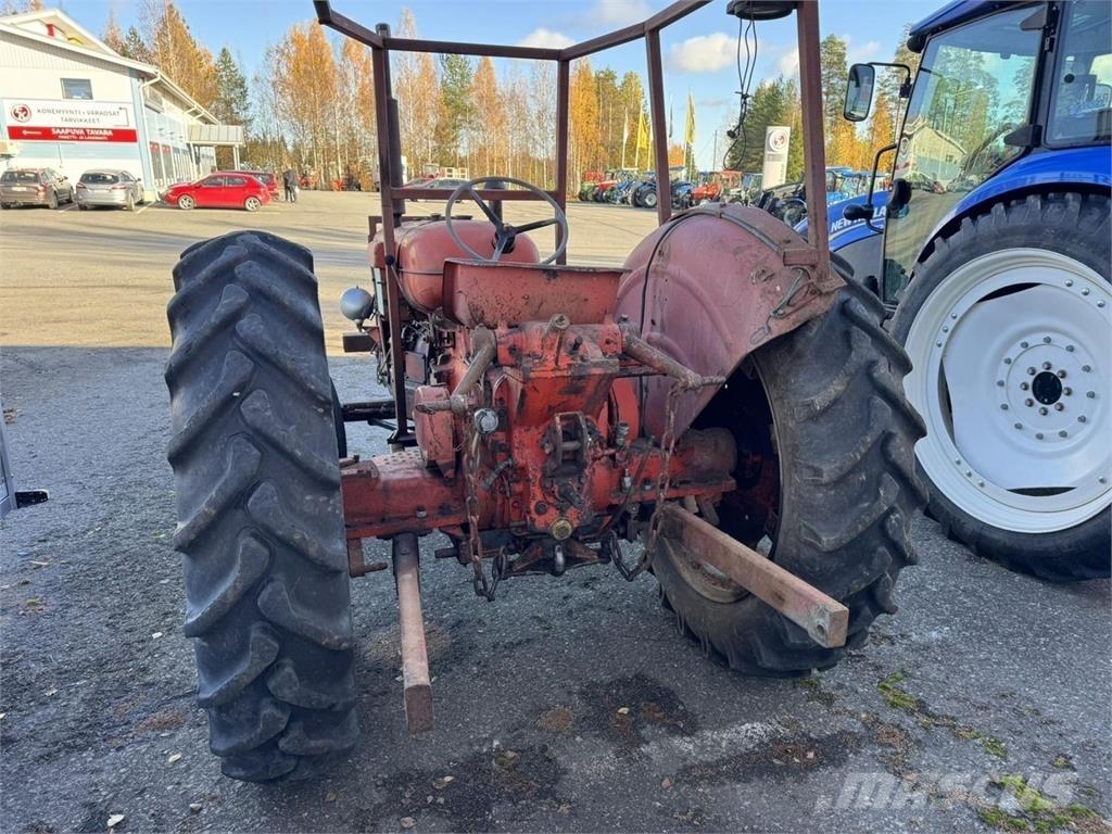 Nuffield 460 Tractoren