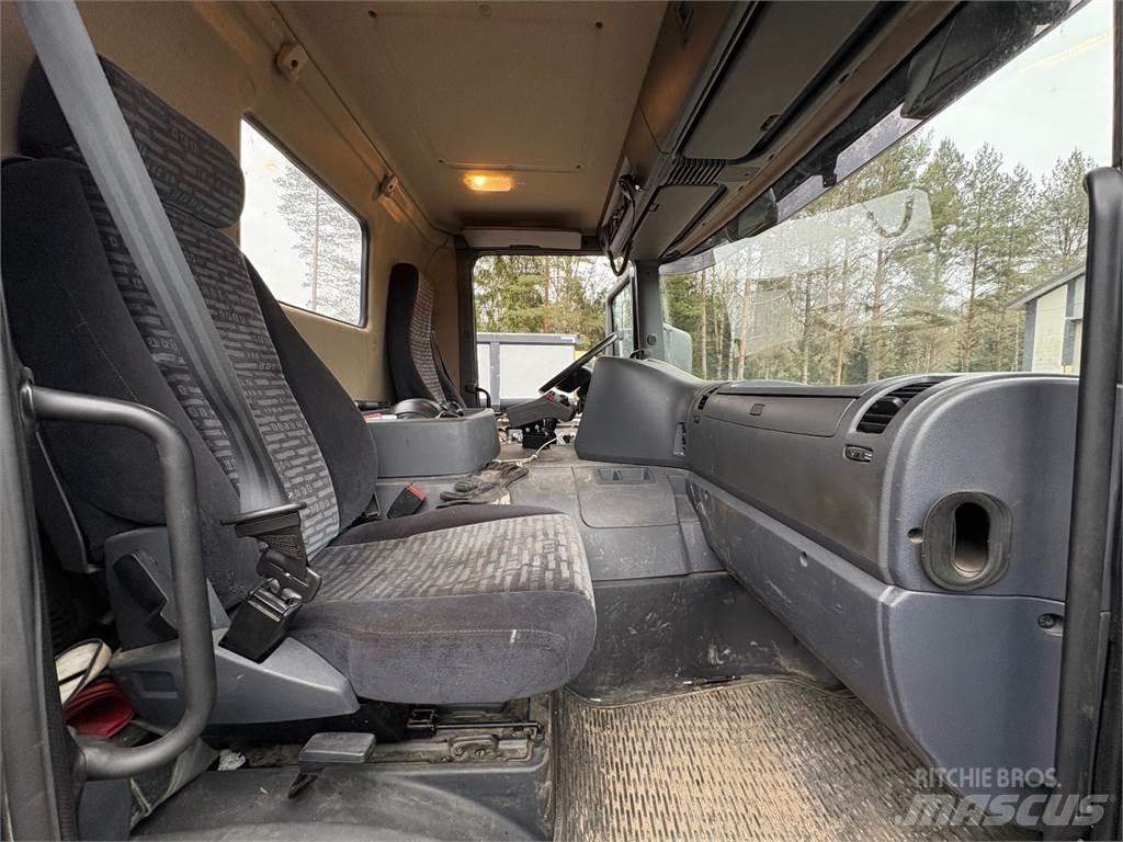 Scania P 9 d Vrachtwagen met containersysteem