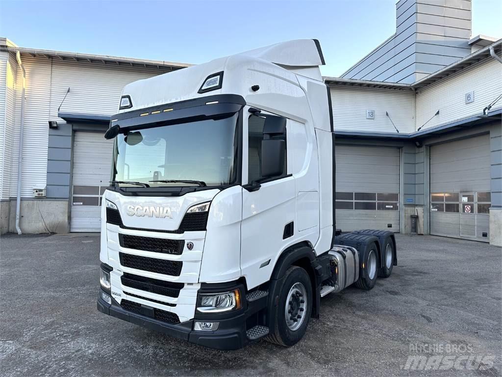 Scania R560 6x4 Trekkers