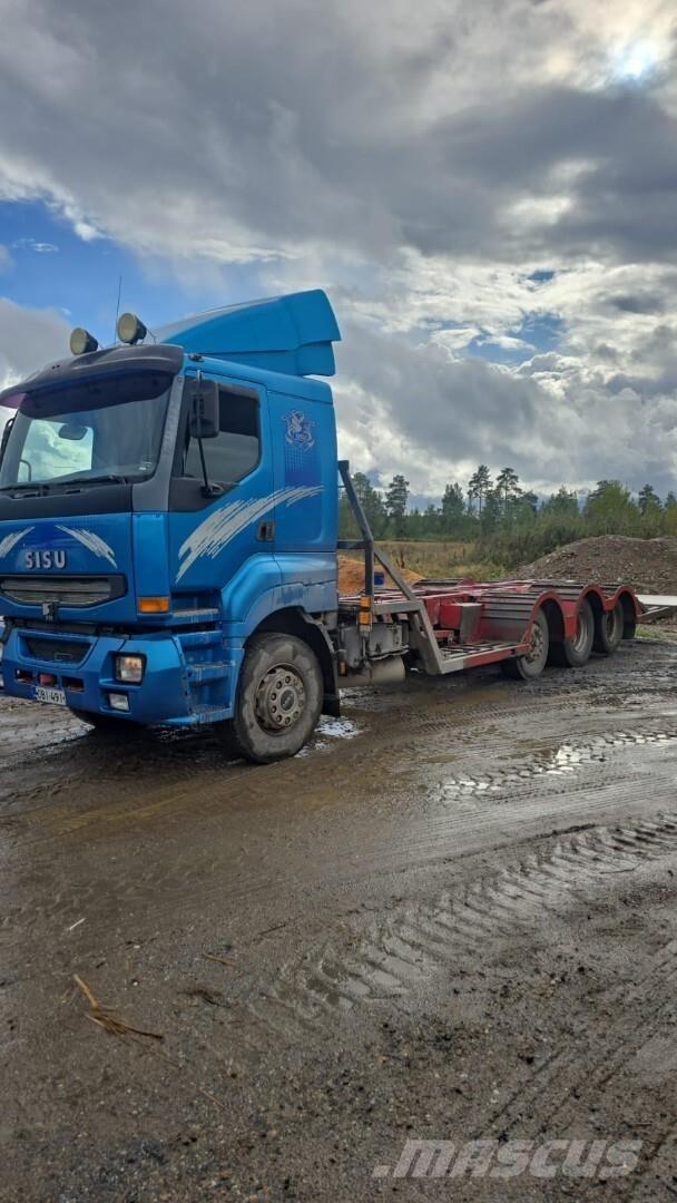 Sisu E12 Vrachtwagens voor bosbouwmachines