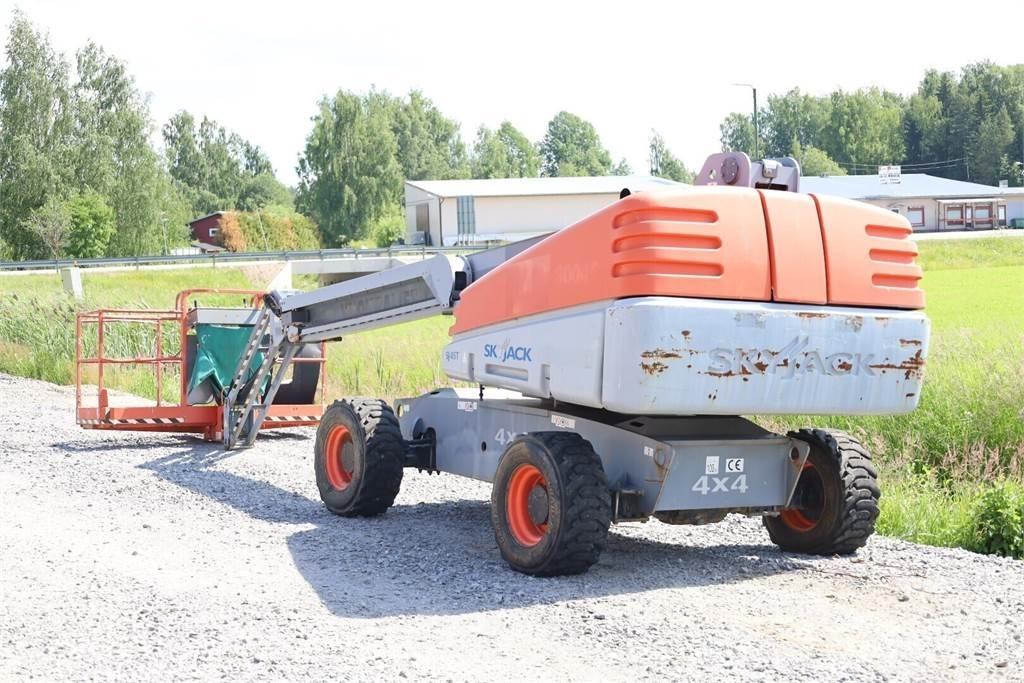 SkyJack SJ 45T Personenliften en invalideliften