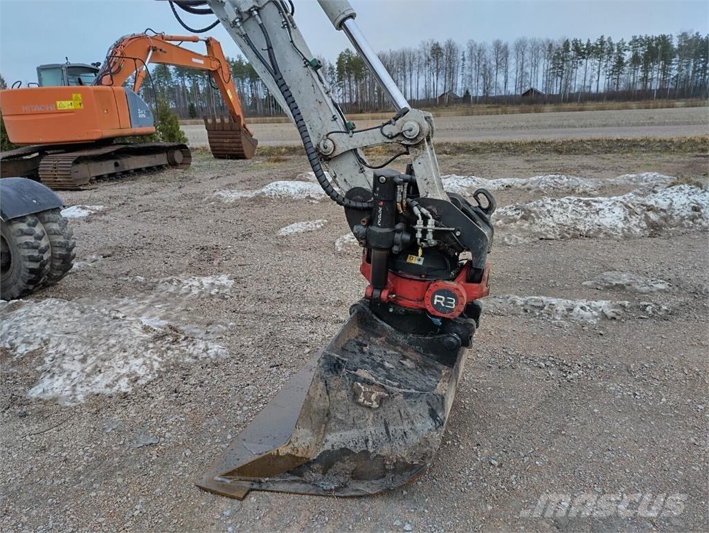 Takeuchi TB295W Wielgraafmachines