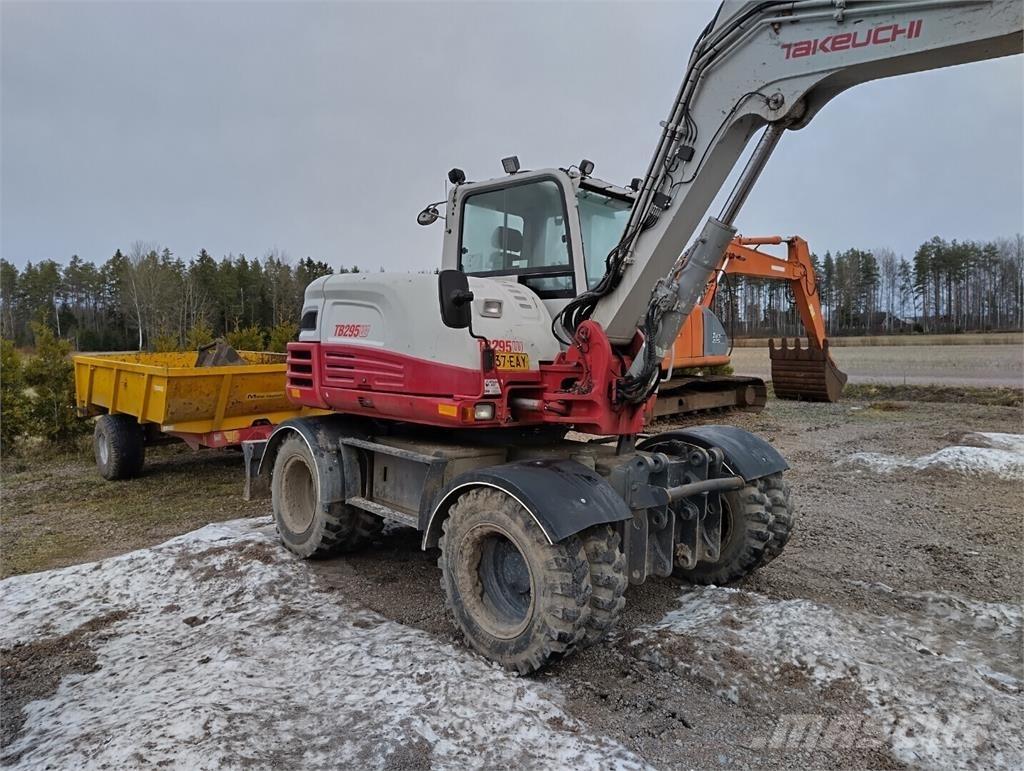 Takeuchi TB295W Wielgraafmachines