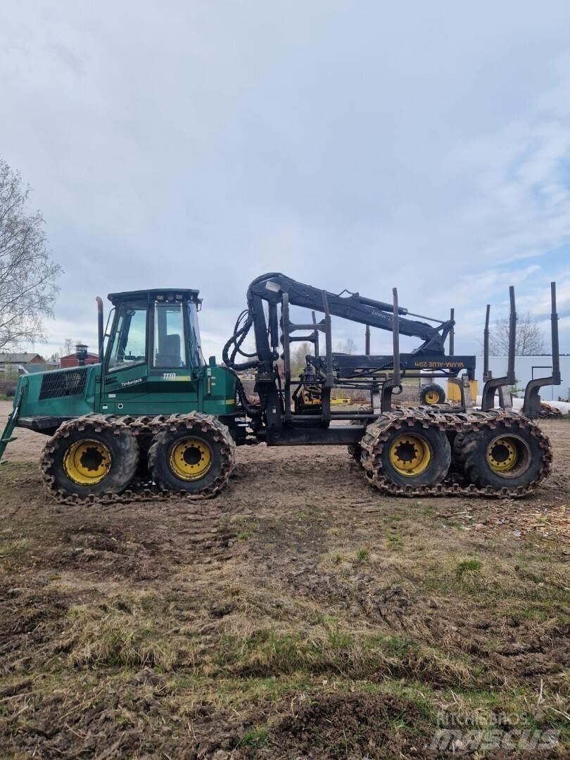 Timberjack 1110 Uitrijwagens