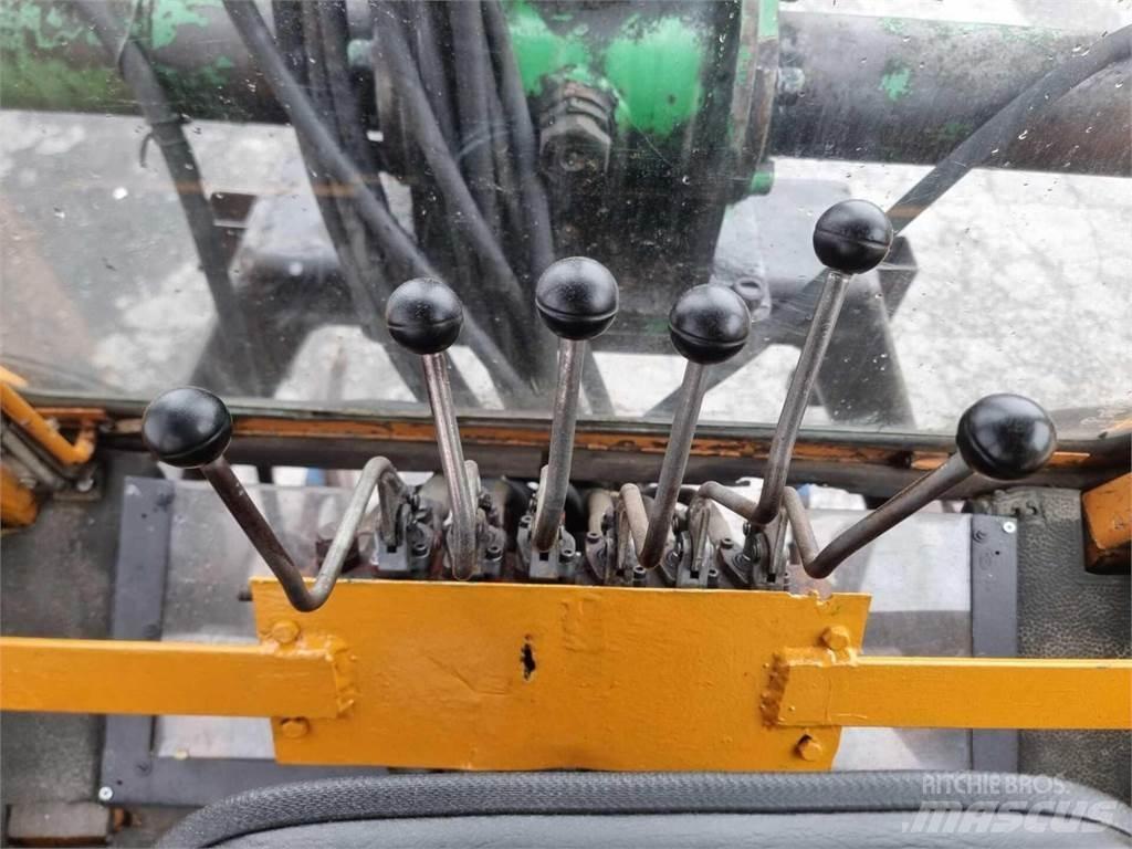 Valmet 802-4 Tractoren