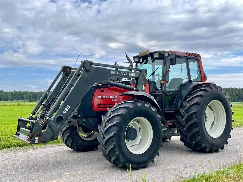 Valtra 8550 Mega Tractoren