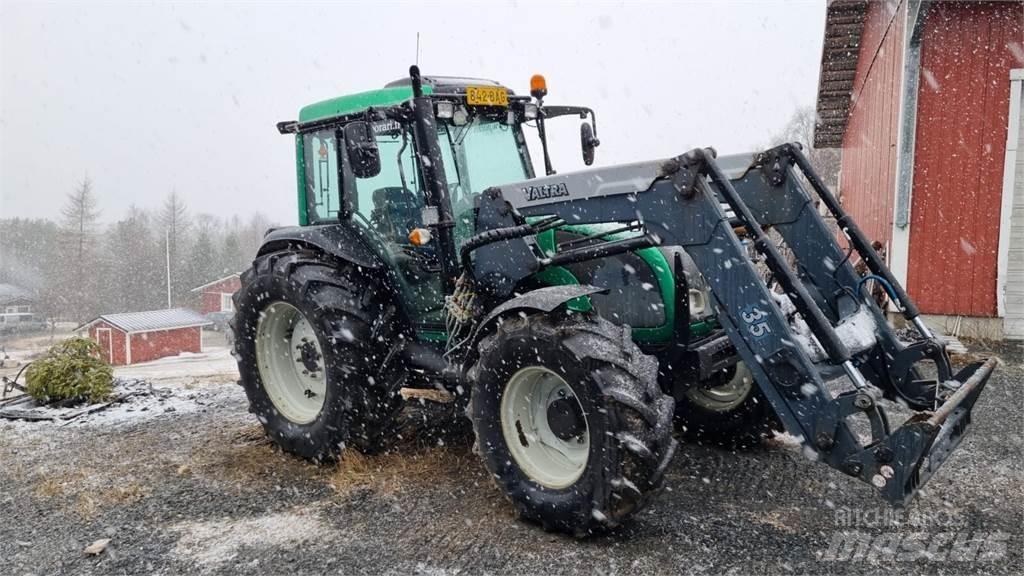 Valtra A92 Tractoren