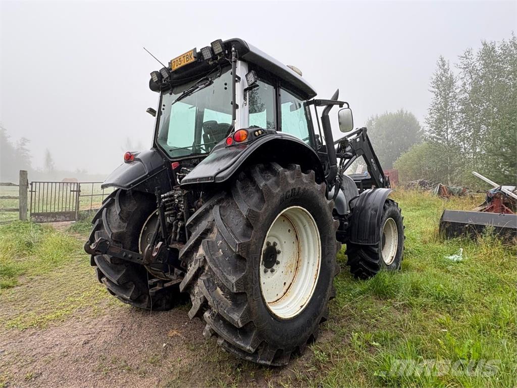 Valtra T 151 E Tractoren