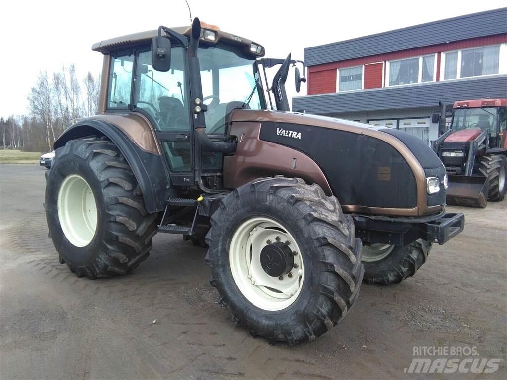 Valtra T 170 Tractoren