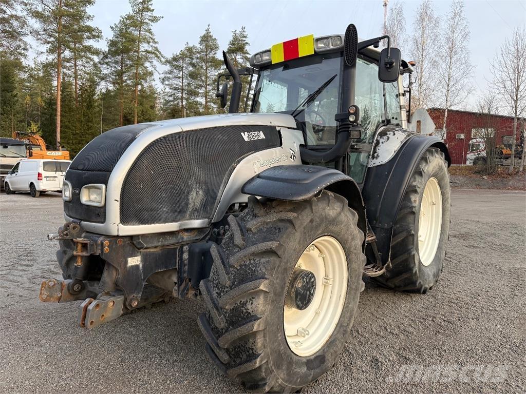 Valtra T190 Tractoren