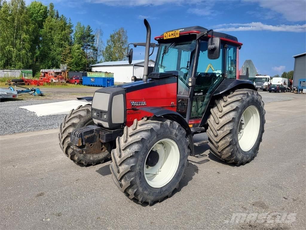 Valtra Valmet 900 Tractoren