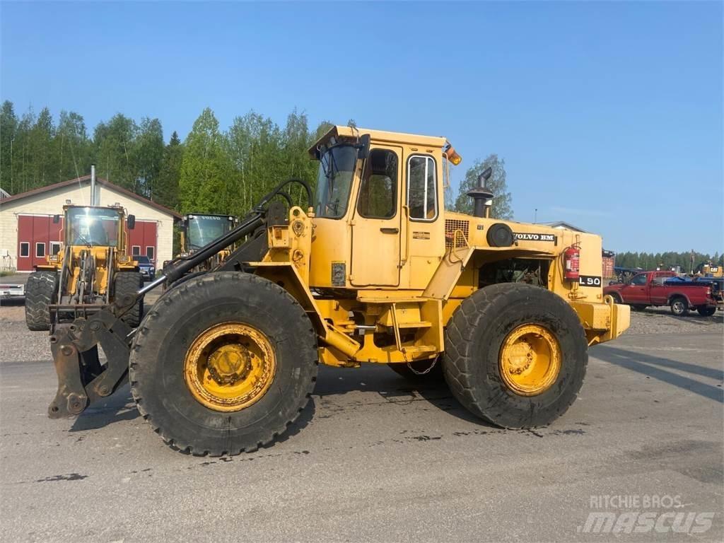 Volvo BM L90 Wielladers