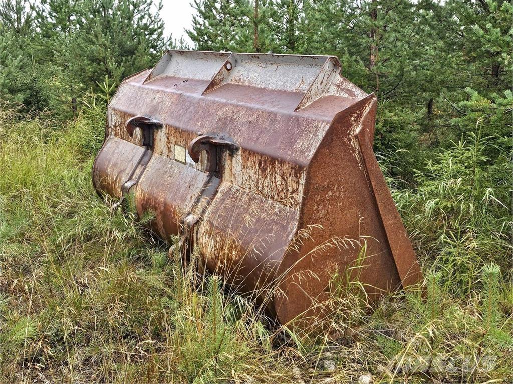 Volvo BM Maakauha Bakken