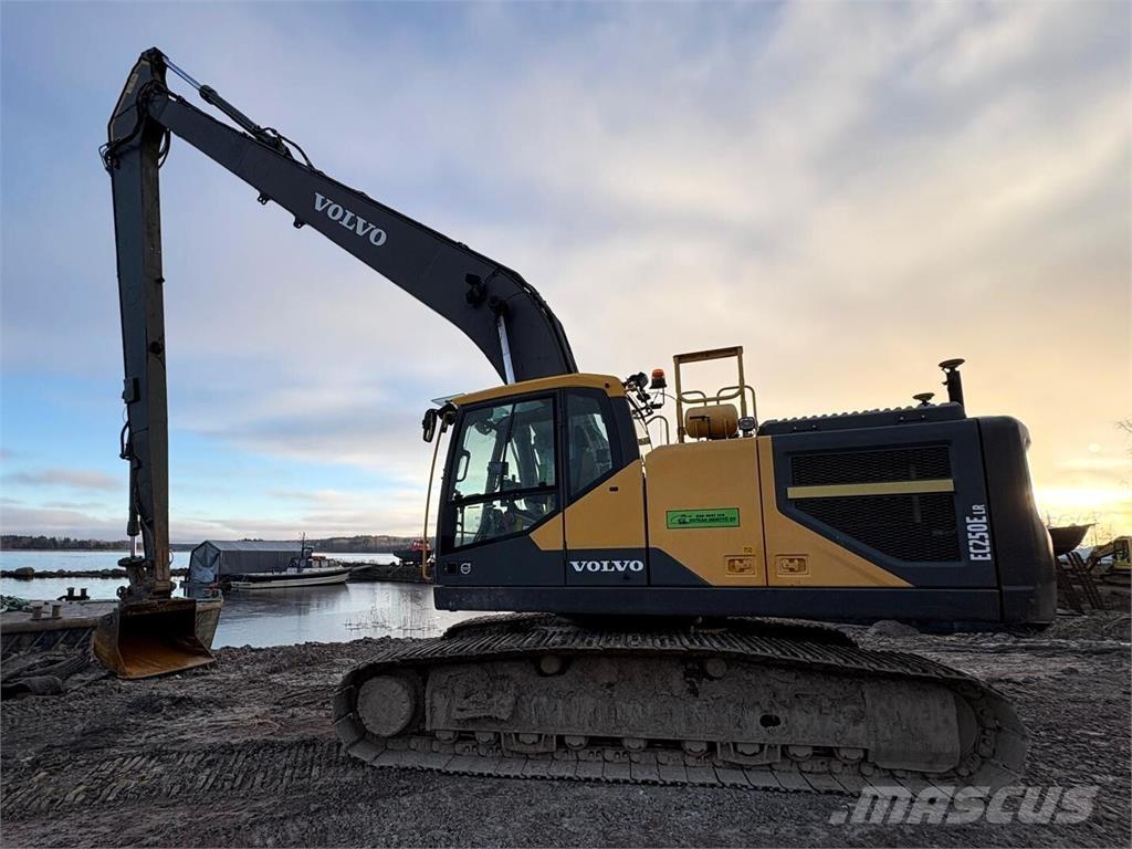 Volvo EC 250 ELR Long Reach Graafmachines