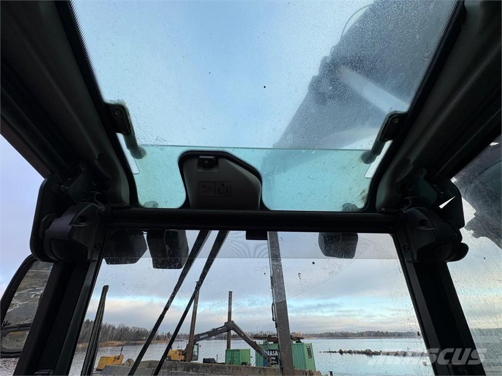 Volvo EC 250 ELR Long Reach Graafmachines