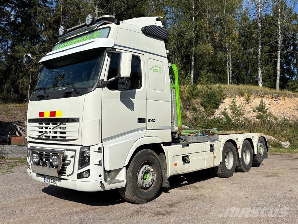 Volvo FH16 550 Vrachtwagen met containersysteem