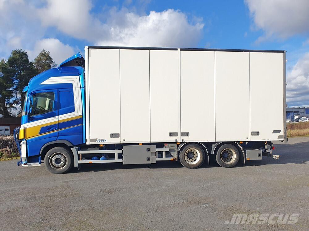 Volvo FH16 6x2 -17 Bakwagens met gesloten opbouw