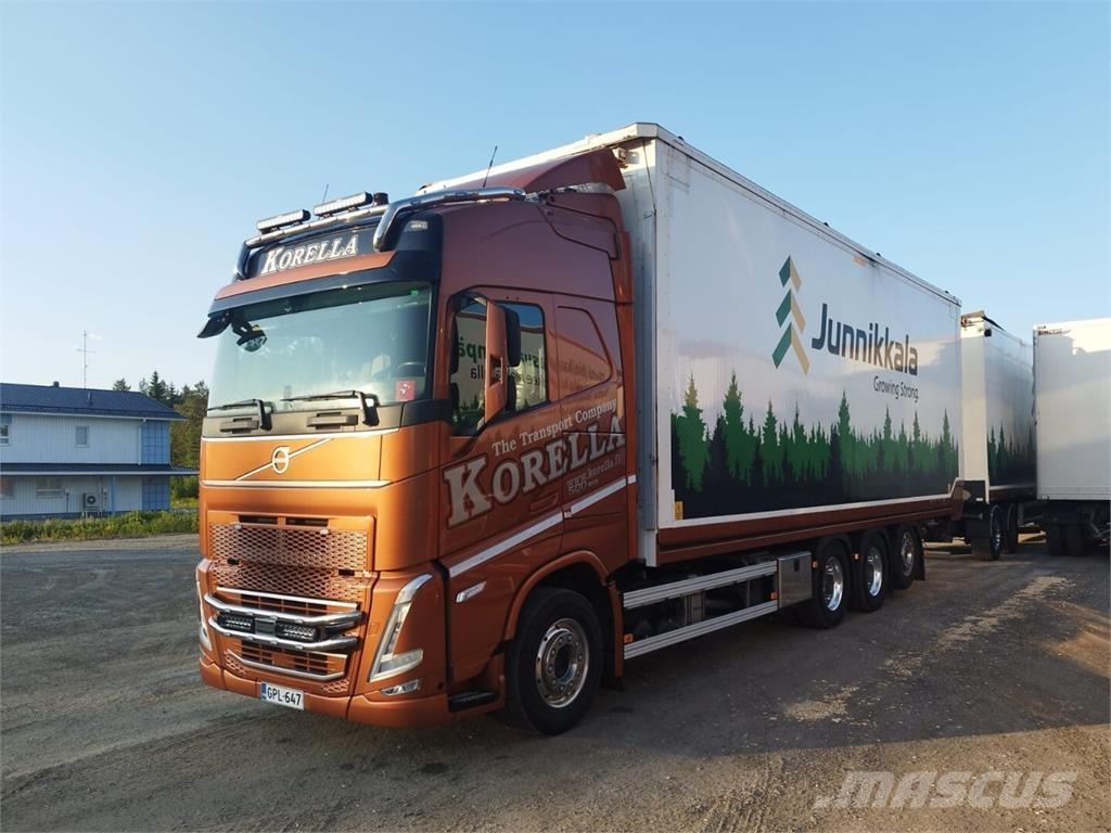 Volvo FH500TC 8x4 Hout snipper voertuigen