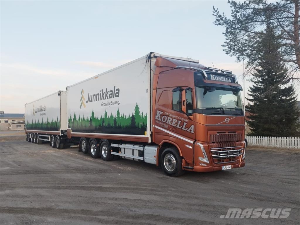 Volvo FH500TC 8x4 Hout snipper voertuigen