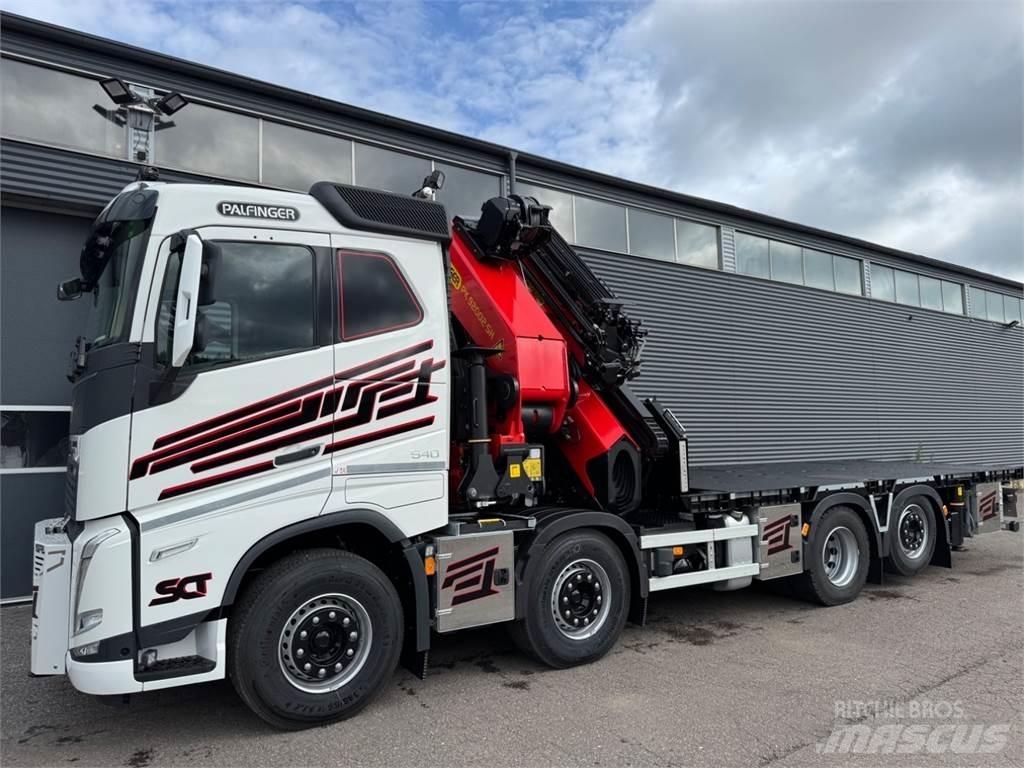 Volvo FH540 8X2*6 Vlakke laadvloer met kraan