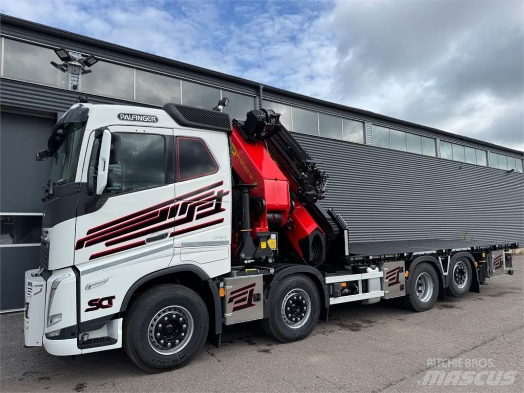 Volvo FH540 8X2*6 Vlakke laadvloer met kraan