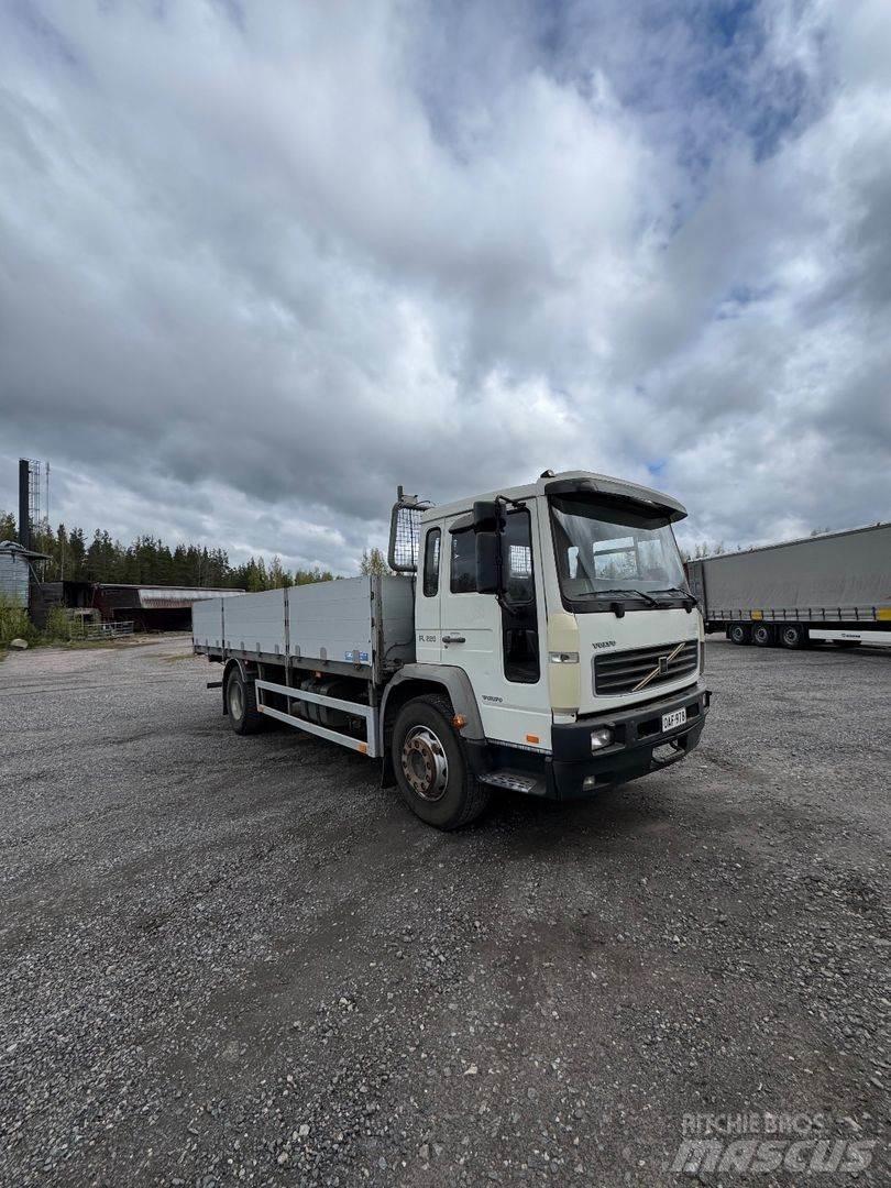 Volvo FL6 Platte bakwagens