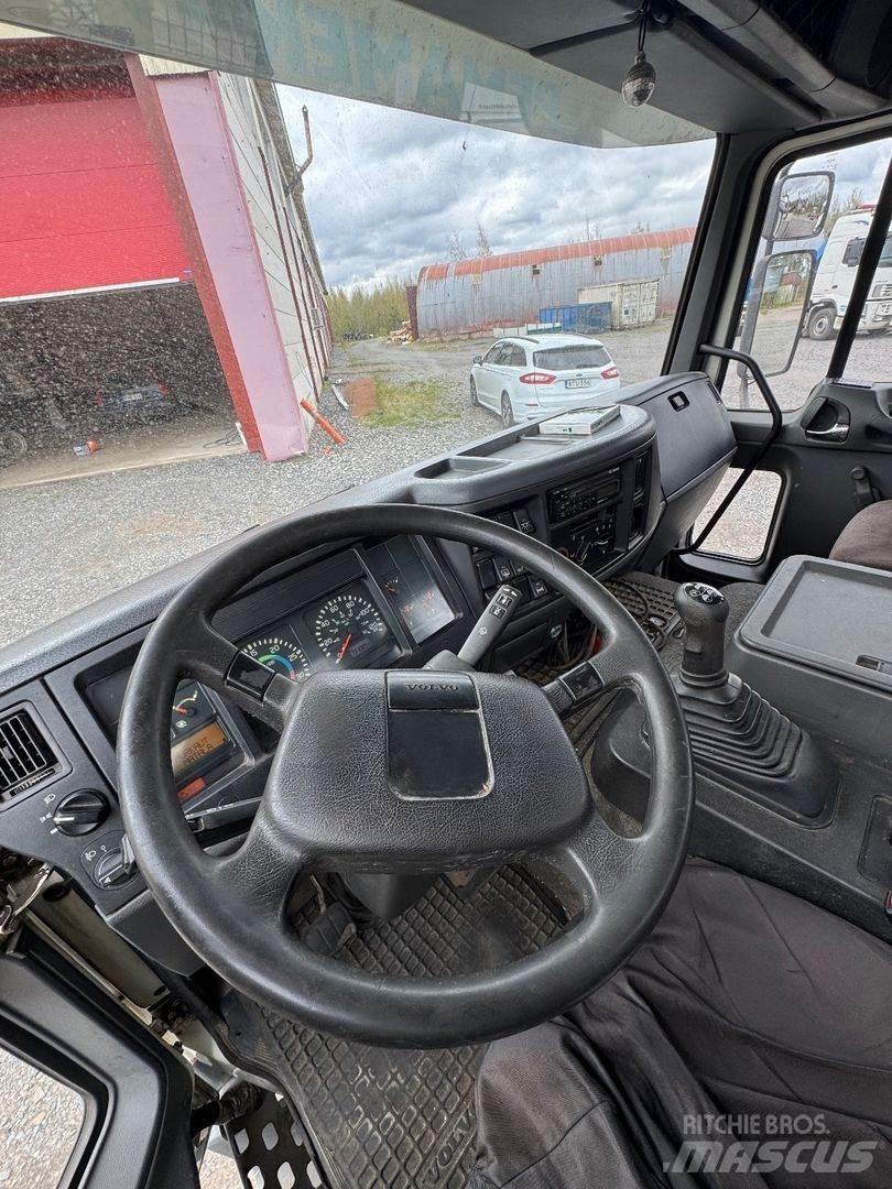 Volvo FL6 Platte bakwagens