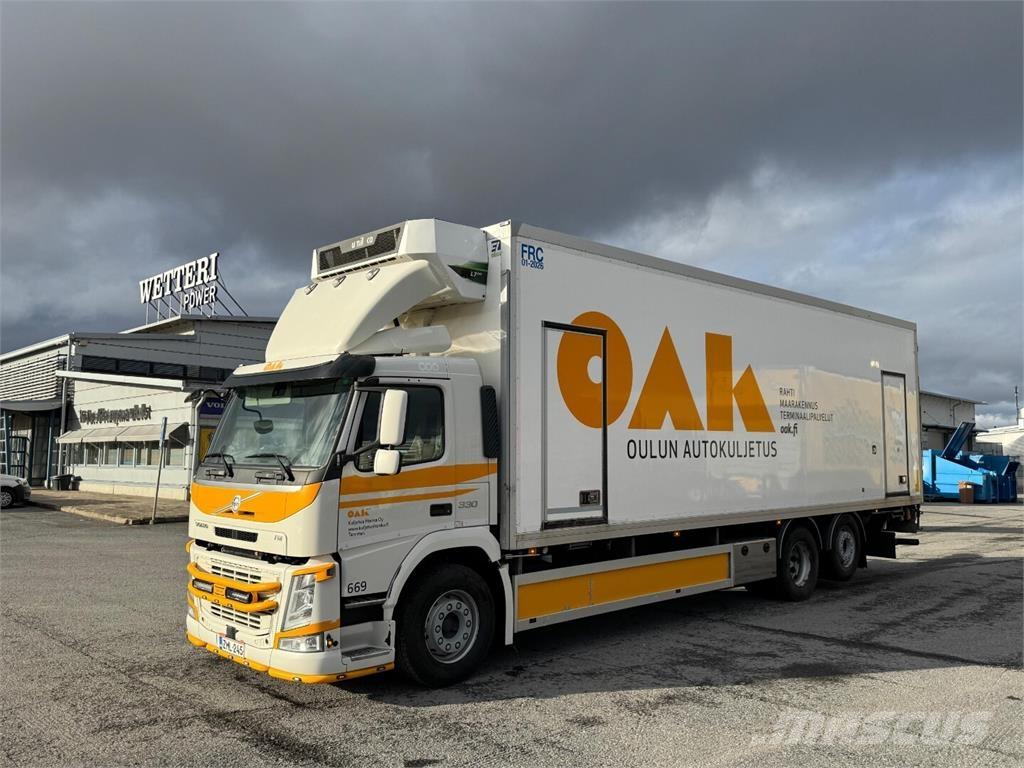 Volvo FM330 6x2 Koelwagens