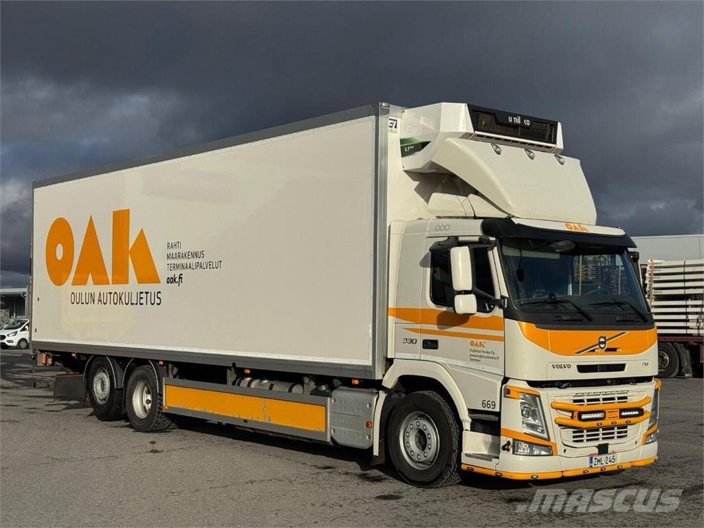 Volvo FM330 6x2 Koelwagens
