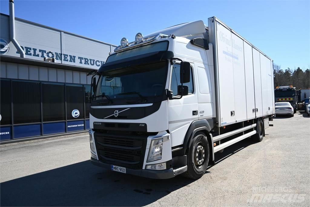 Volvo FM420 4x2 Bakwagens met gesloten opbouw