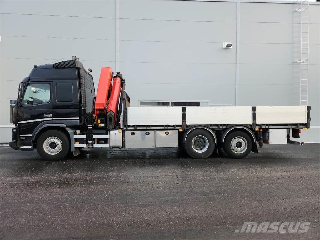 Volvo FMX 6x2 Vlakke laadvloer met kraan