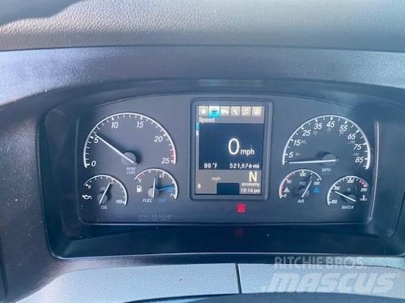 Freightliner CASCADIA 116 Trekkers