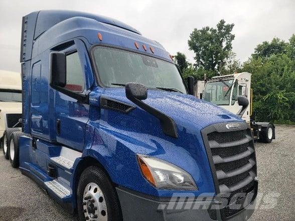 Freightliner CASCADIA 116 Trekkers