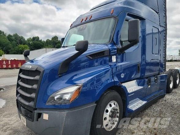 Freightliner CASCADIA 116 Trekkers