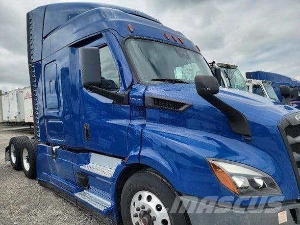 Freightliner CASCADIA 116 Trekkers