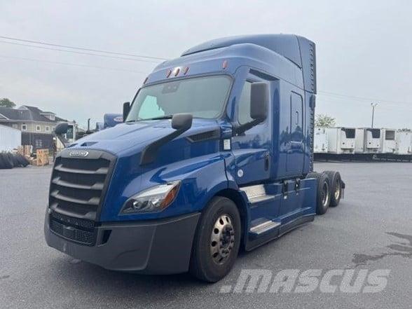 Freightliner CASCADIA 116 Trekkers