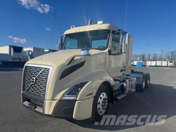 Volvo VNR64T300 Trekkers