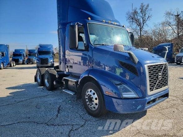 Volvo VNR64T300 Trekkers