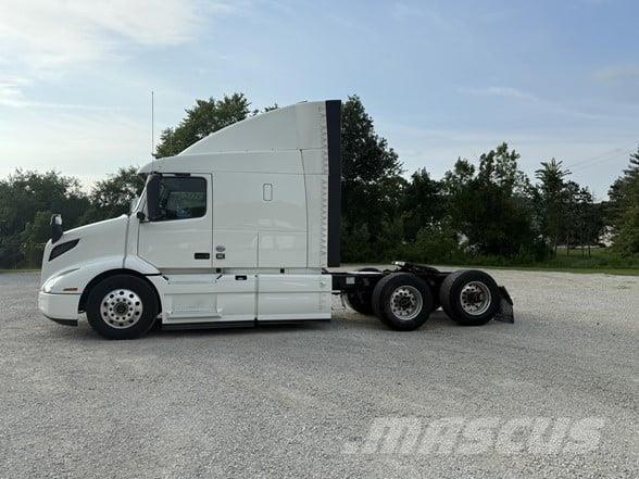 Volvo VNR64T640 Trekkers
