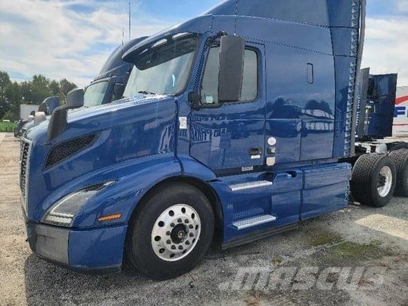 Volvo VNR64T640 Trekkers