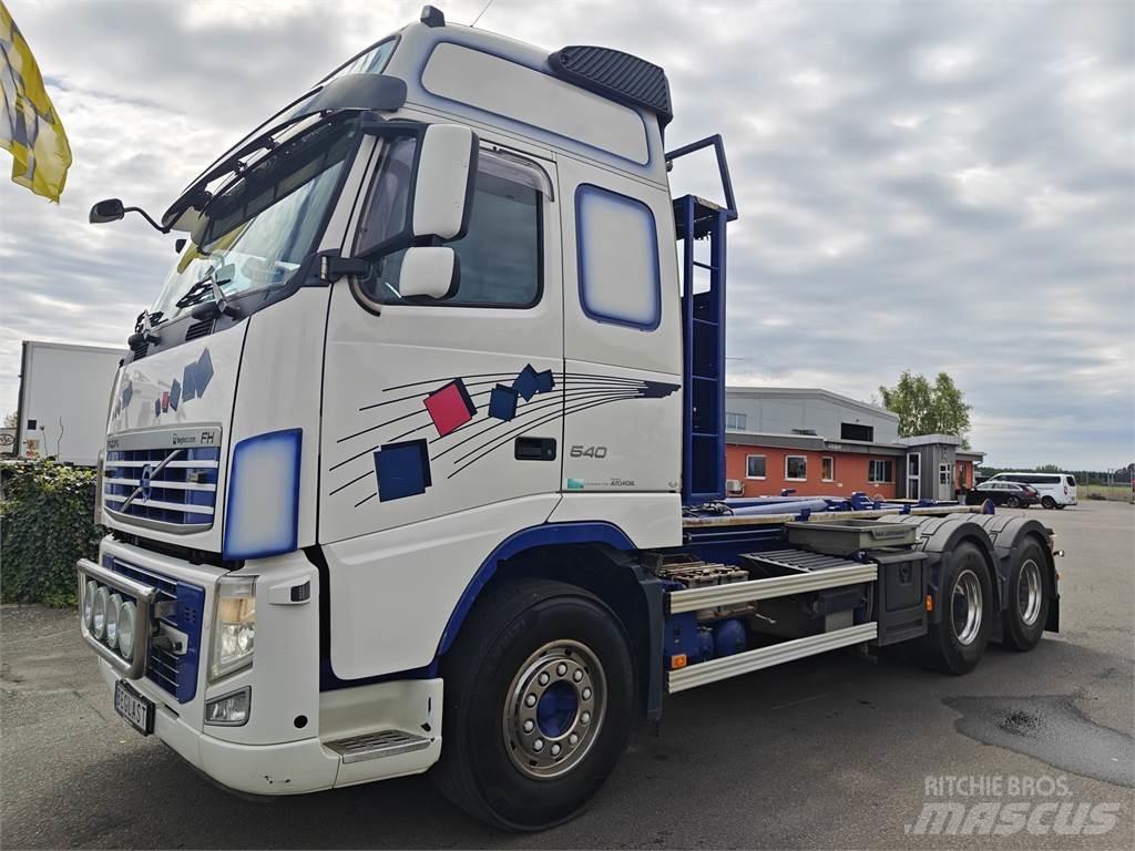 Volvo FH540 Vrachtwagen met containersysteem