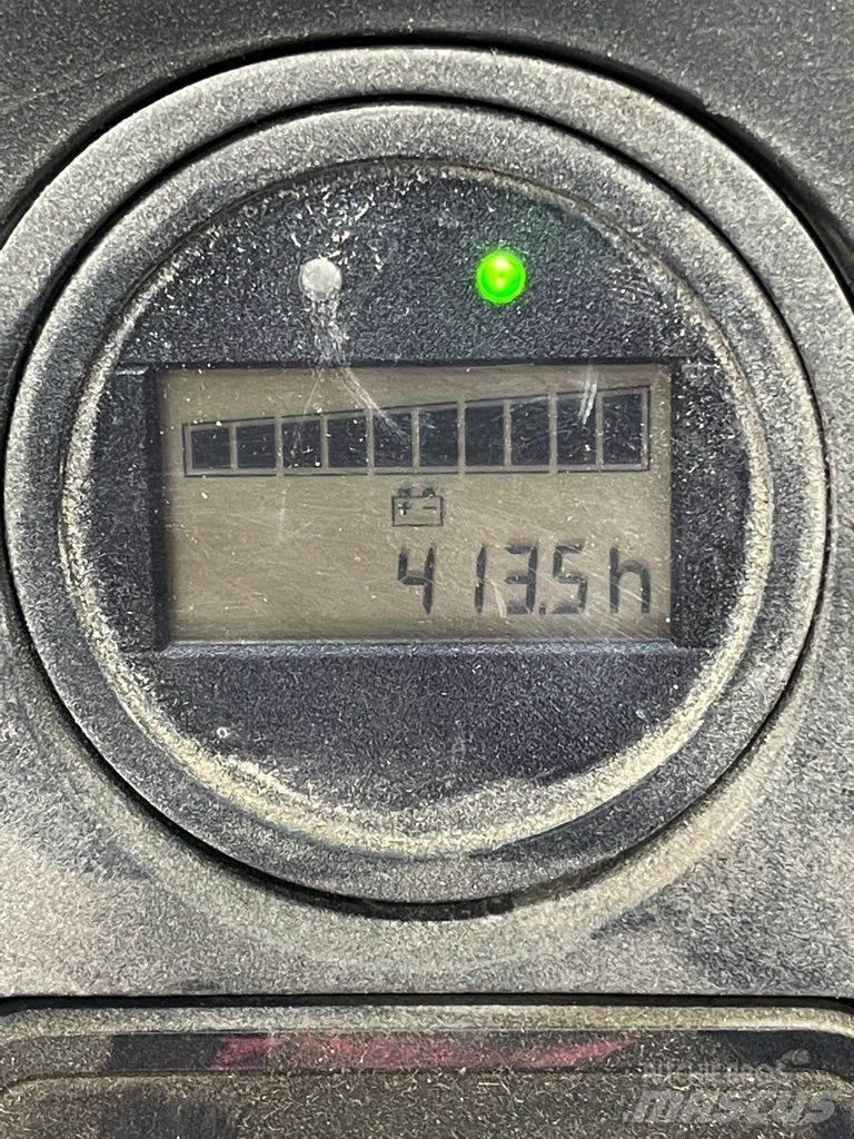 Linde D08-1160 Meeloop stapelaar